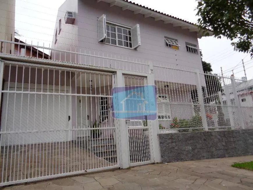 Foto 1 de Casa de Condomínio com 3 Quartos à venda, 300m² em Jardim Planalto, Porto Alegre