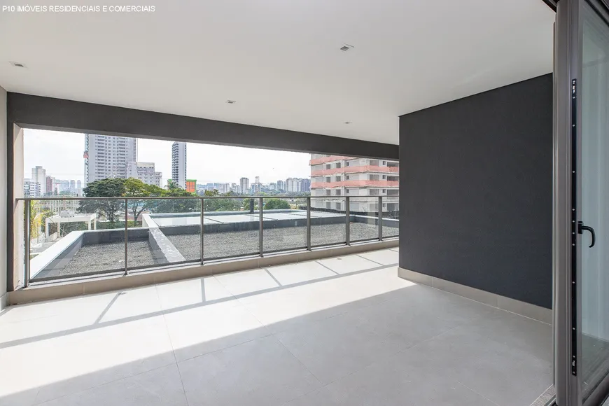 Foto 1 de Apartamento com 3 Quartos à venda, 125m² em Campo Belo, São Paulo