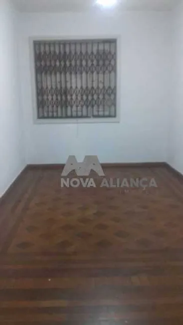 Foto 1 de Apartamento com 3 Quartos à venda, 130m² em Praça da Bandeira, Rio de Janeiro