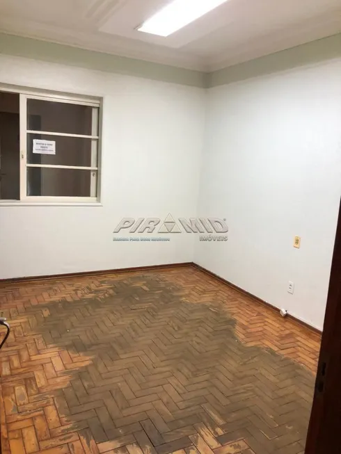 Foto 1 de Casa com 2 Quartos para alugar, 127m² em Vila Seixas, Ribeirão Preto