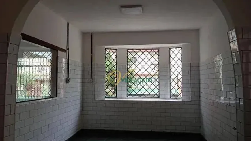 Foto 1 de Casa com 2 Quartos para alugar, 230m² em Centro, São José do Rio Preto