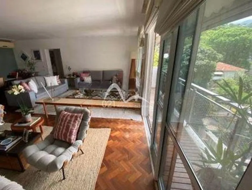 Foto 1 de Apartamento com 4 Quartos à venda, 140m² em Gávea, Rio de Janeiro