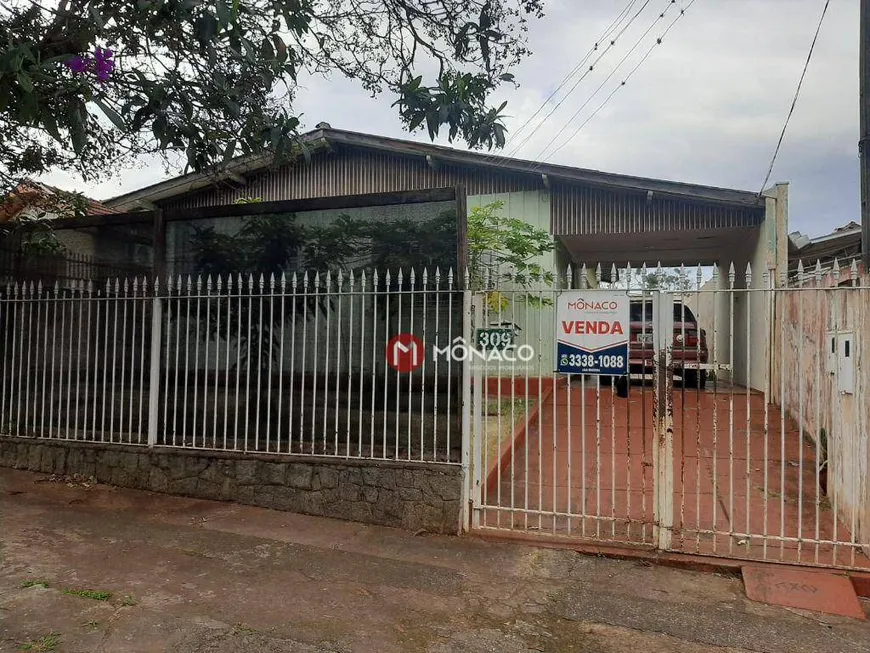 Foto 1 de Casa com 3 Quartos à venda, 110m² em Bancarios, Londrina