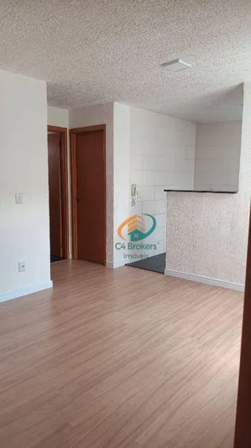 Foto 1 de Apartamento com 2 Quartos à venda, 43m² em Água Chata, Guarulhos