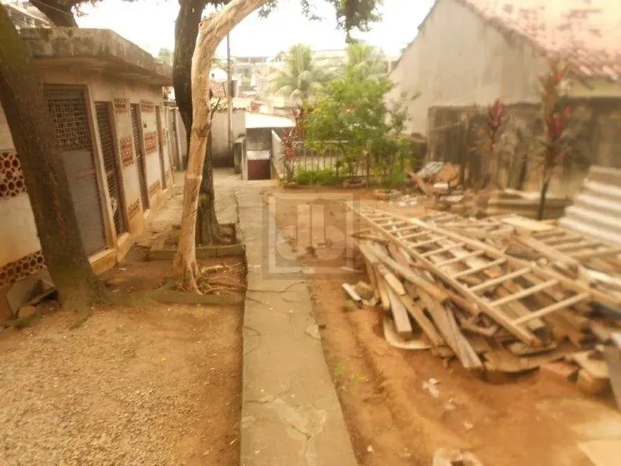 Foto 1 de Casa com 2 Quartos à venda, 440m² em Encantado, Rio de Janeiro