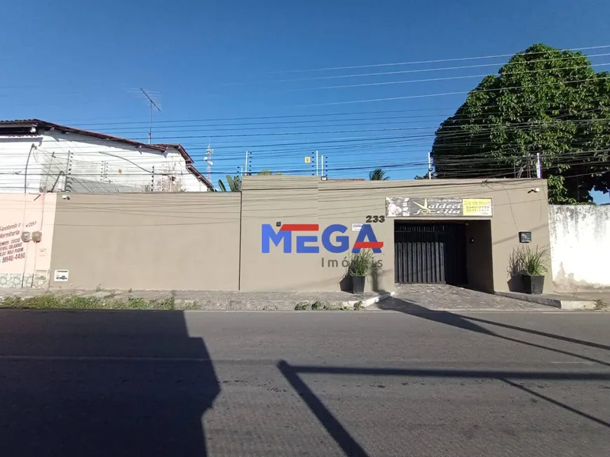 Foto 1 de Imóvel Comercial com 4 Quartos para alugar, 186m² em Centro, Caucaia