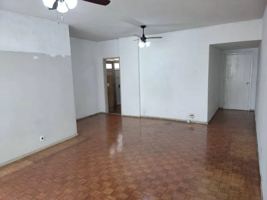 Foto 1 de Apartamento com 3 Quartos à venda, 110m² em Icaraí, Niterói