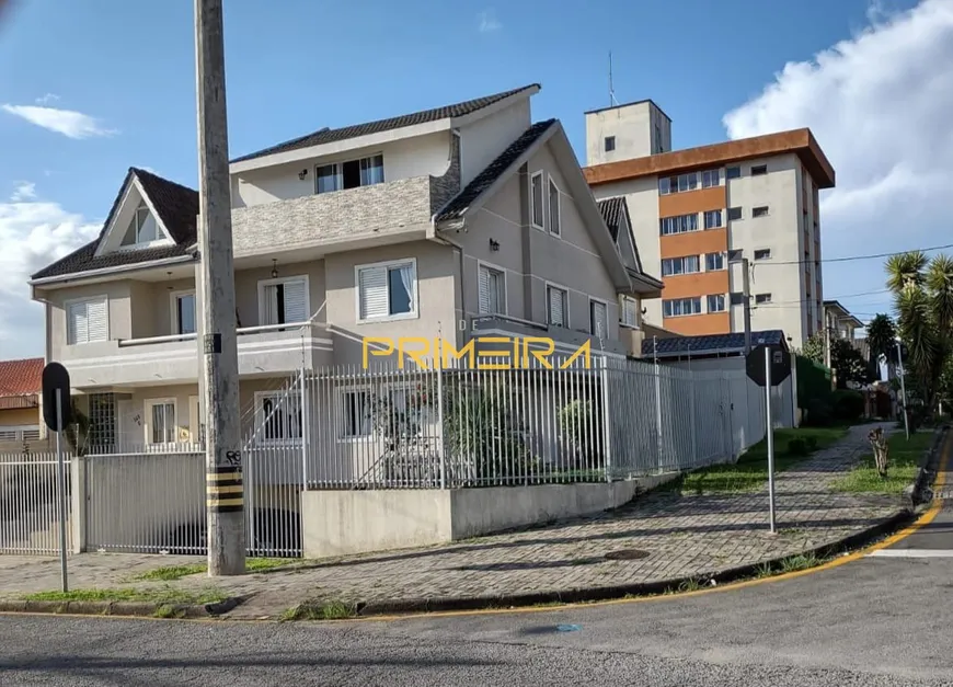 Foto 1 de Casa com 5 Quartos à venda, 201m² em Vila Izabel, Curitiba