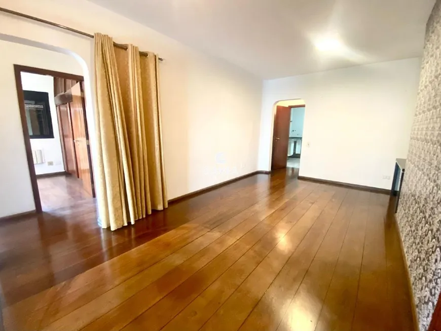Foto 1 de Apartamento com 4 Quartos para alugar, 260m² em Vila Matias, Santos