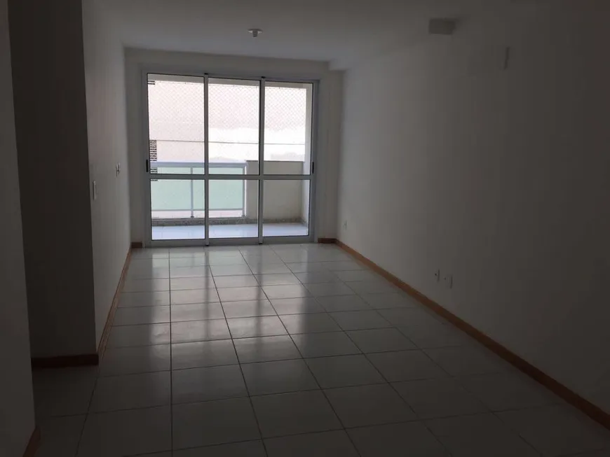 Foto 1 de Apartamento com 3 Quartos à venda, 100m² em Charitas, Niterói