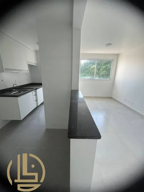 Foto 1 de Apartamento com 2 Quartos para venda ou aluguel, 62m² em Marapé, Santos