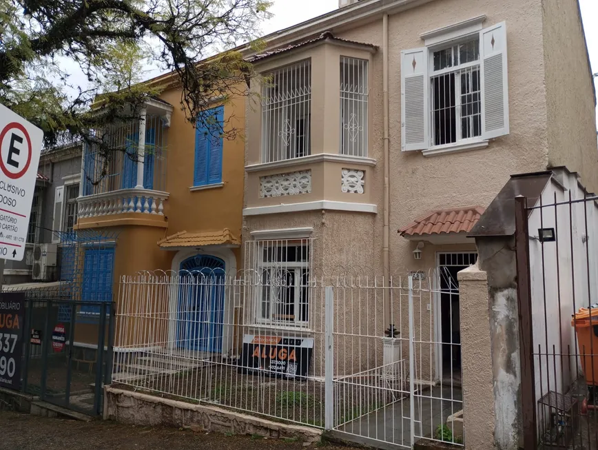 Foto 1 de Sala Comercial para alugar, 147m² em Rio Branco, Porto Alegre