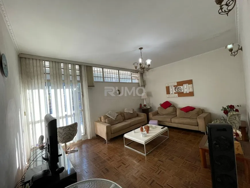 Foto 1 de Casa com 4 Quartos à venda, 235m² em Jardim Chapadão, Campinas