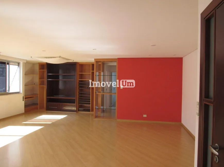 Foto 1 de Apartamento com 3 Quartos à venda, 118m² em Itaim Bibi, São Paulo