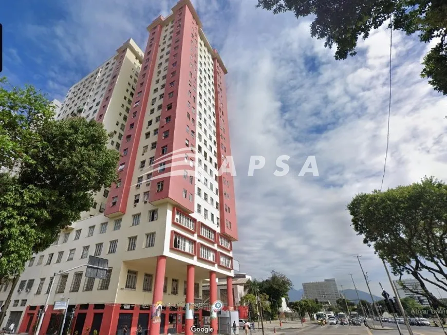 Foto 1 de Apartamento com 1 Quarto para alugar, 42m² em Centro, Rio de Janeiro