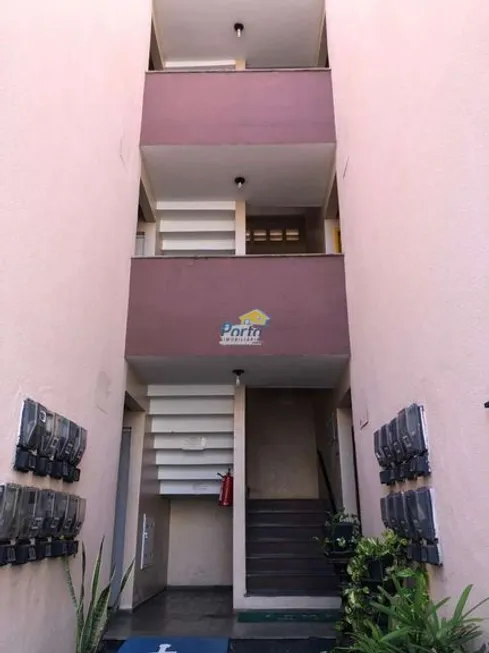 Foto 1 de Apartamento com 3 Quartos para alugar, 70m² em Monte Castelo, Teresina