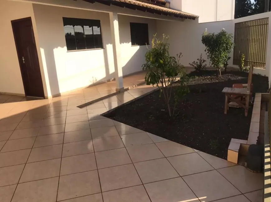 Foto 1 de Casa com 3 Quartos à venda, 159m² em , Ibiporã