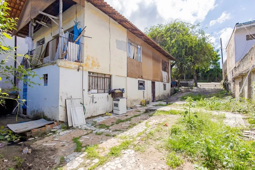 Foto 1 de Lote/Terreno à venda, 540m² em Novo Mundo, Curitiba