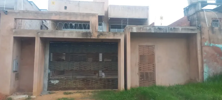 Foto 1 de Casa com 3 Quartos à venda, 340m² em Setor Sul, Brasília