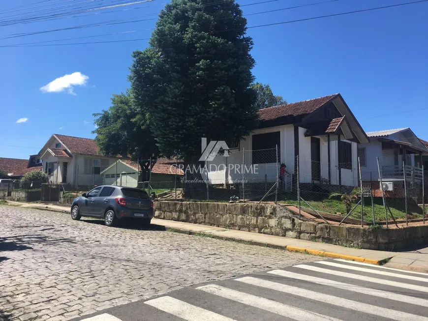 Foto 1 de Lote/Terreno à venda, 600m² em Centro, Canela