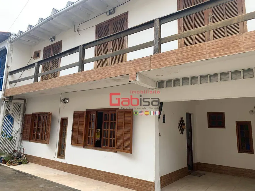 Foto 1 de Casa com 5 Quartos à venda, 151m² em Braga, Cabo Frio