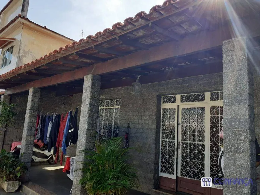 Foto 1 de Casa com 3 Quartos à venda, 188m² em Campo Grande, Rio de Janeiro