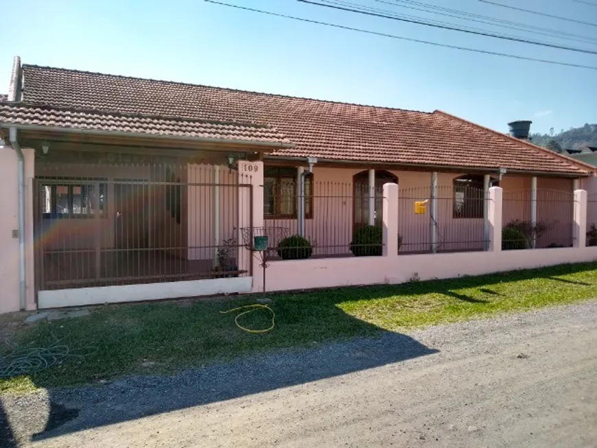 Foto 1 de Casa com 3 Quartos à venda, 161m² em Vila Mariana, Taió