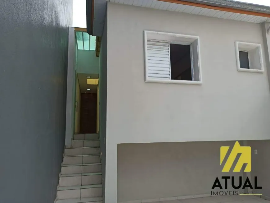 Foto 1 de Casa com 2 Quartos à venda, 63m² em Vila Curuçá, Santo André