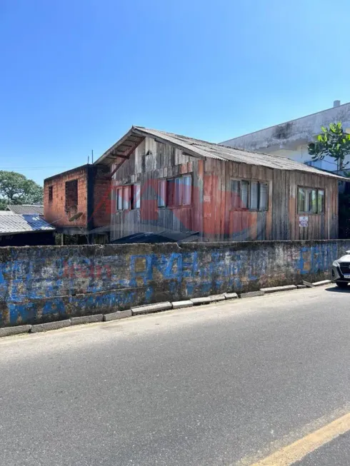 Foto 1 de Lote/Terreno à venda, 1m² em São Francisco de Assis, Camboriú