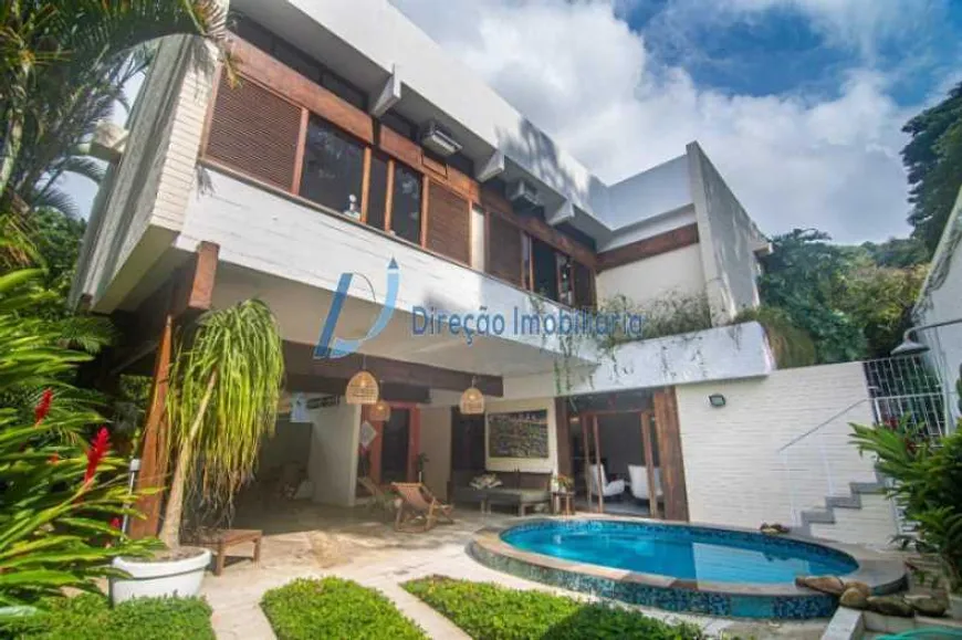 Foto 1 de Casa com 4 Quartos à venda, 364m² em Cosme Velho, Rio de Janeiro