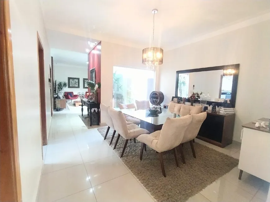 Foto 1 de Casa com 3 Quartos à venda, 250m² em Olinda, Uberaba