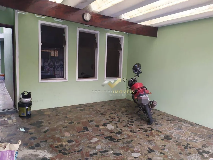 Foto 1 de Sobrado com 3 Quartos para alugar, 200m² em Vila Pires, Santo André
