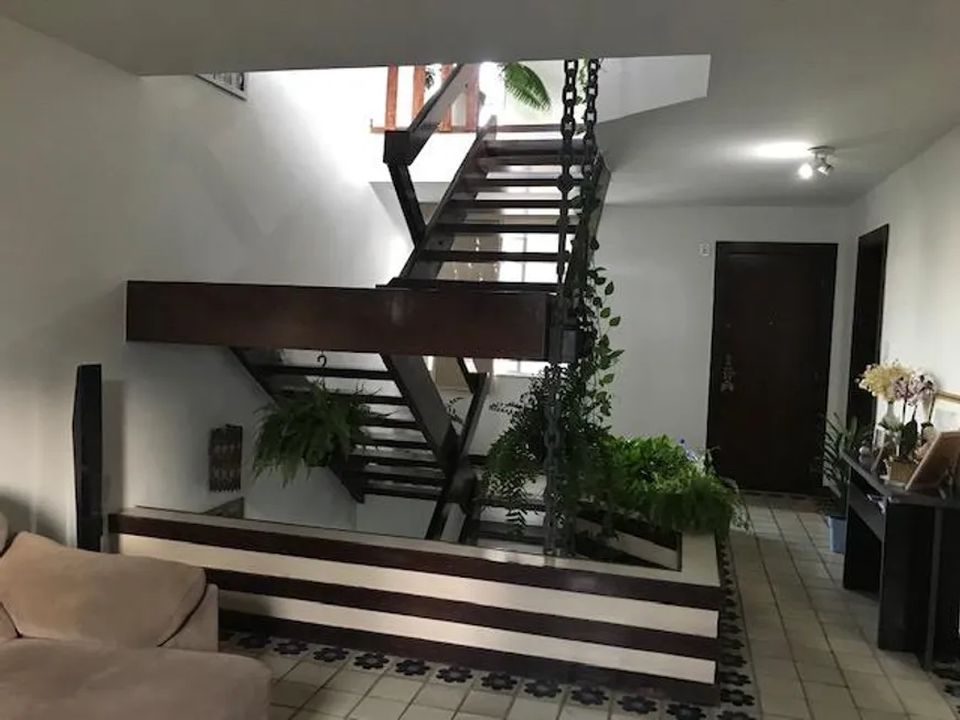 Foto 1 de Cobertura com 3 Quartos à venda, 378m² em Pituba, Salvador