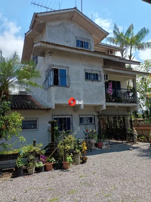 Foto 1 de Casa com 2 Quartos para alugar, 345m² em João Pessoa, Jaraguá do Sul