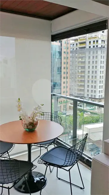 Foto 1 de Apartamento com 1 Quarto à venda, 49m² em Jardim Paulistano, São Paulo