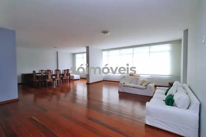 Foto 1 de Apartamento com 4 Quartos à venda, 230m² em Copacabana, Rio de Janeiro