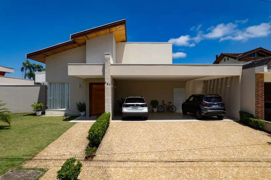 Foto 1 de Casa de Condomínio com 3 Quartos à venda, 389m² em Jundiaí Mirim, Jundiaí