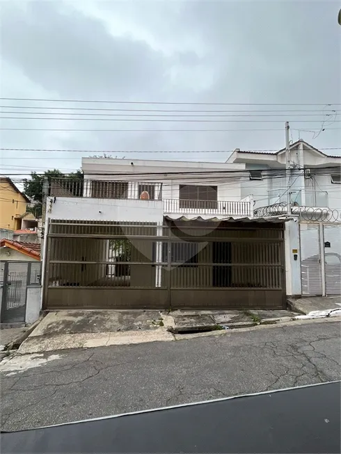 Foto 1 de Sobrado com 3 Quartos à venda, 185m² em Vila Nivi, São Paulo