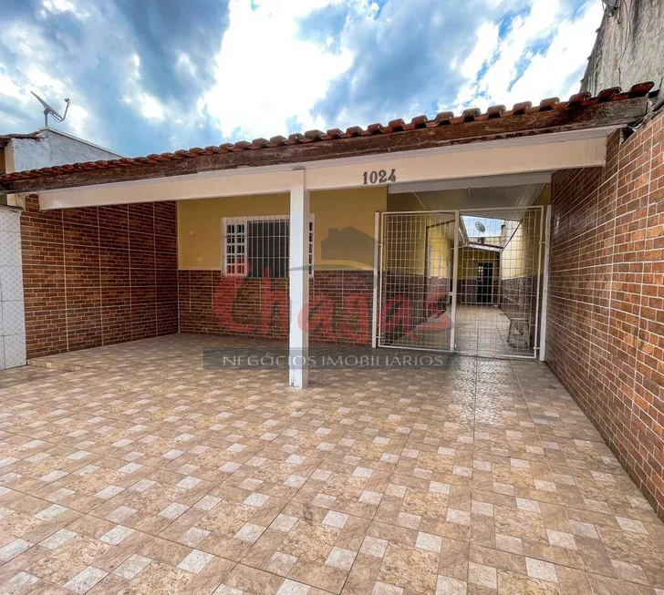 Foto 1 de Casa com 3 Quartos à venda, 245m² em Jardim Das Gaivotas, Caraguatatuba