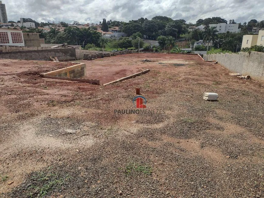 Foto 1 de Lote/Terreno para venda ou aluguel, 1000m² em Vila Biasi, Americana
