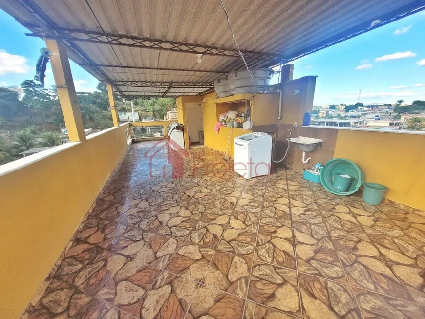 Foto 1 de Casa com 4 Quartos à venda, 220m² em Carmari, Nova Iguaçu