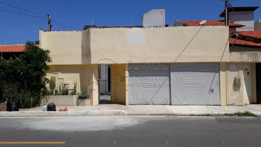 Foto 1 de Casa com 4 Quartos à venda, 240m² em Coroa do Meio, Aracaju