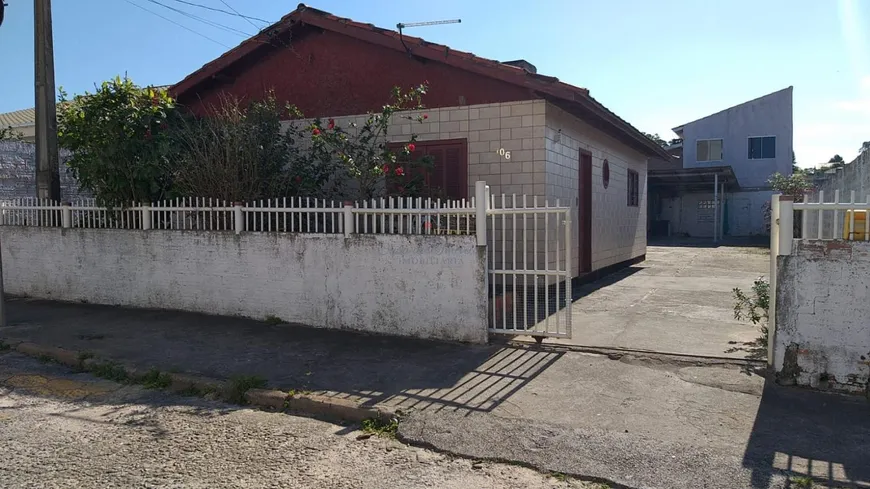 Foto 1 de Casa com 3 Quartos à venda, 360m² em Vila Nova Alvorada, Imbituba