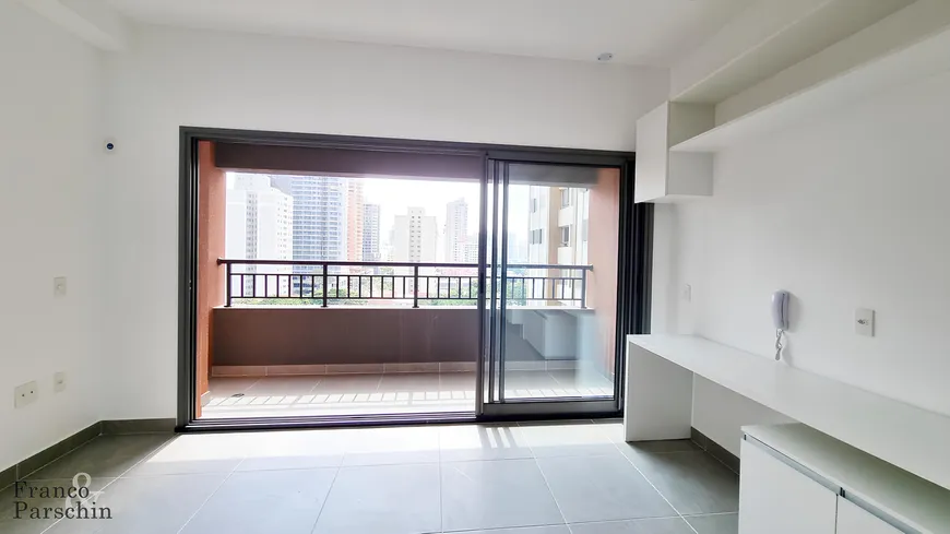 Foto 1 de Apartamento com 1 Quarto para alugar, 30m² em Alto Da Boa Vista, São Paulo