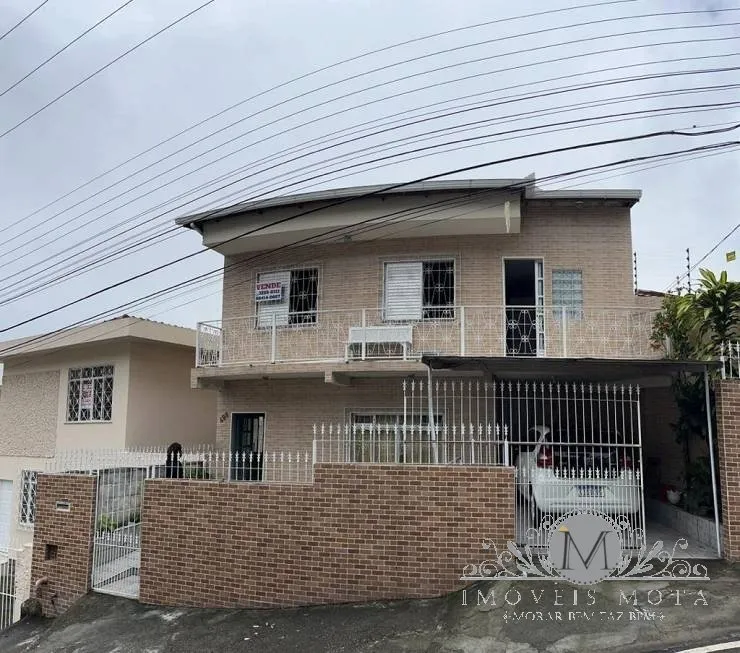Foto 1 de Casa com 3 Quartos à venda, 120m² em Centro, Florianópolis