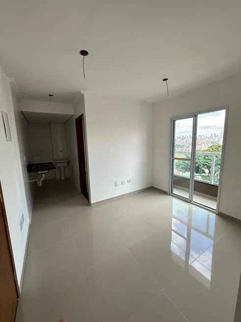 Foto 1 de Apartamento com 2 Quartos à venda, 45m² em Vila Euthalia, São Paulo