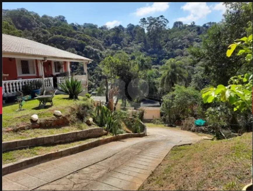 Foto 1 de Casa com 3 Quartos à venda, 949m² em Samambaia, Mairiporã