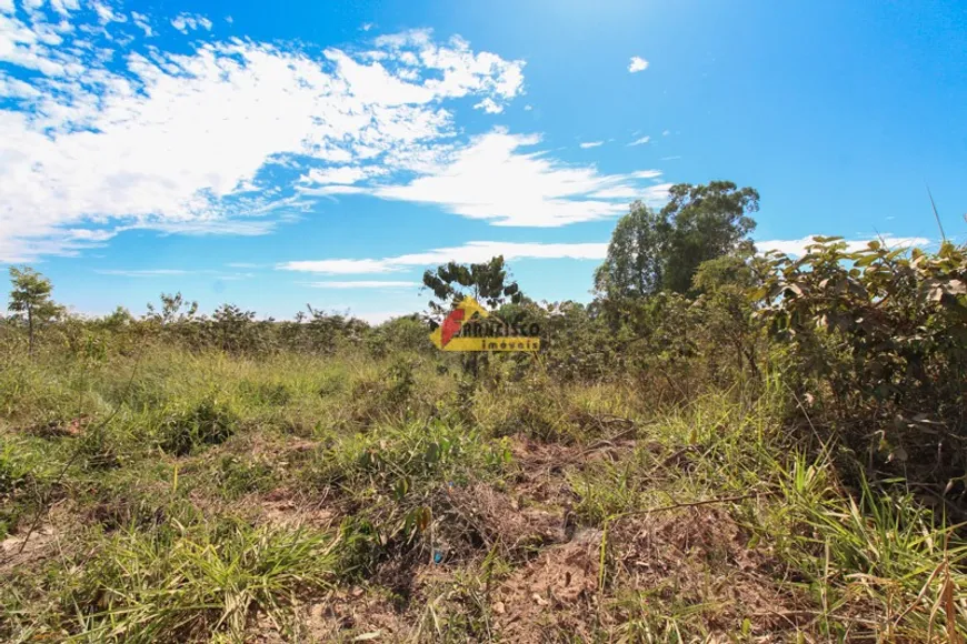 Foto 1 de Lote/Terreno à venda, 360m² em Jardinópolis, Divinópolis