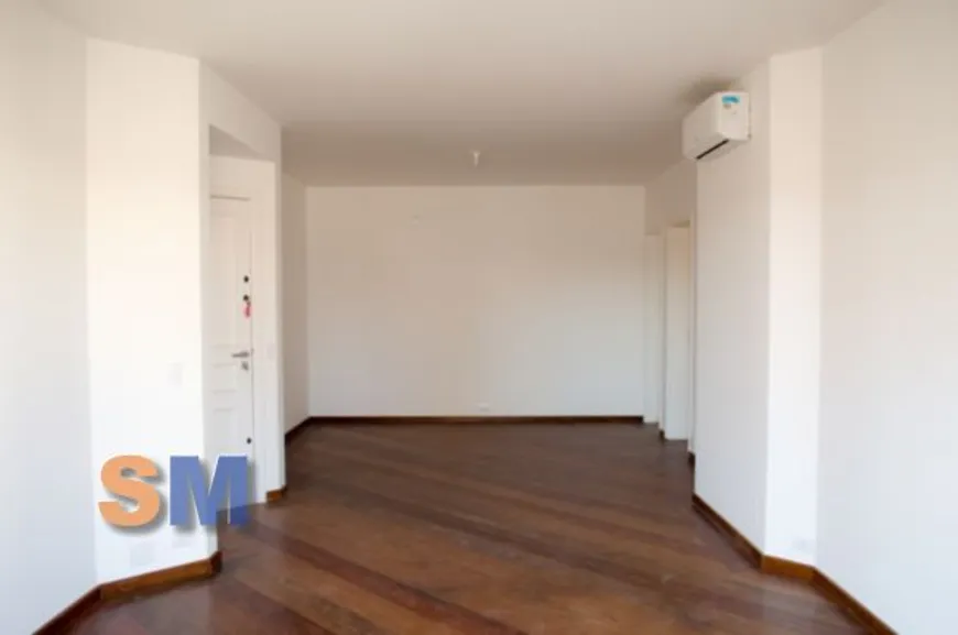 Foto 1 de Apartamento com 3 Quartos para alugar, 125m² em Vila Nova Conceição, São Paulo