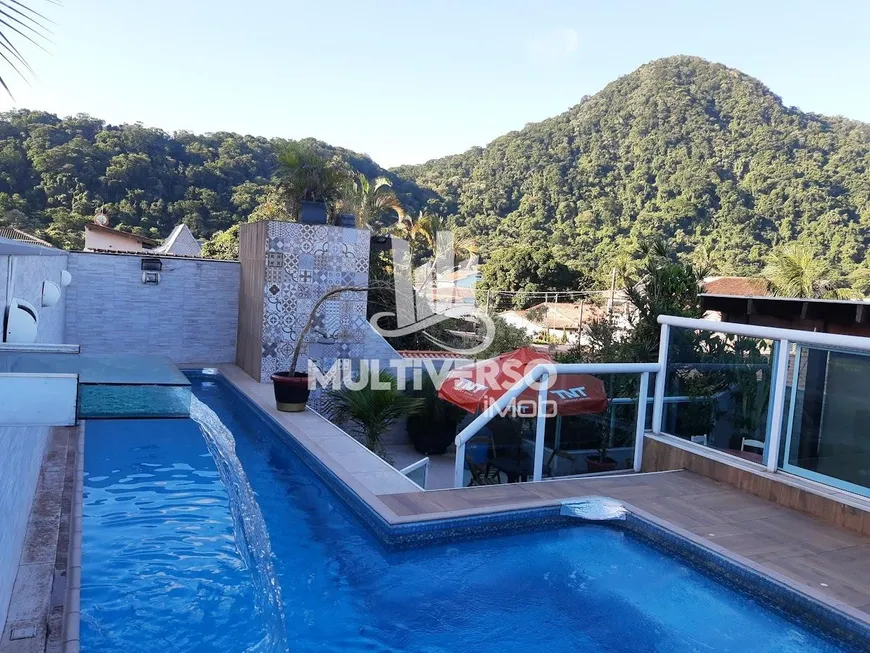 Foto 1 de Casa com 3 Quartos à venda, 250m² em Canto do Forte, Praia Grande